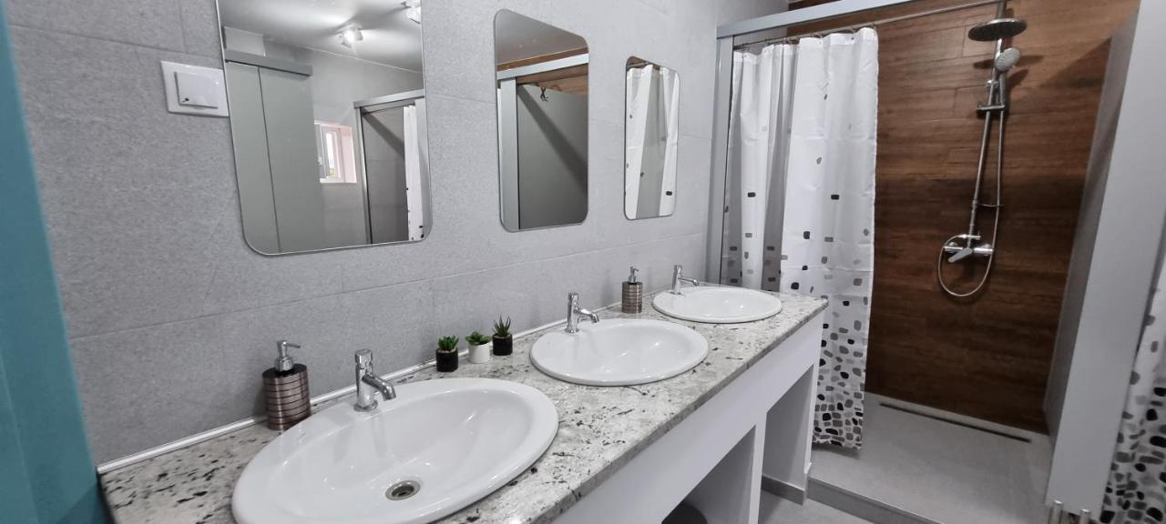Hostel Citadella Deva Exteriör bild